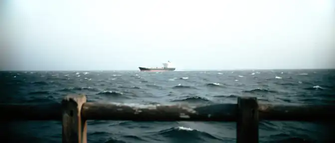 ЗАГОЛОВОТЕ: Кризис в Баб-эль-Мандебском проливе: морские пути на замену блокаде